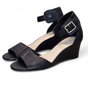 Tahari Black Wedge Sandals